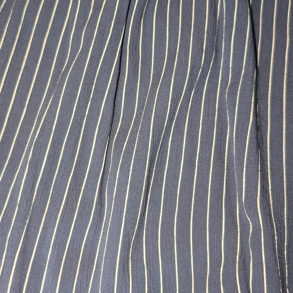 Brand New One Sleeve Shirt - Picture 3 of 3